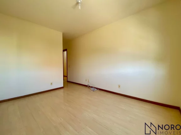 Apartamento frente 3 dormitórios com suíte e box Centro Santa Maria