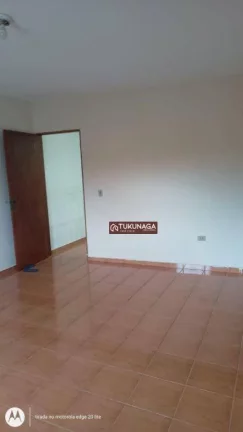 Imagem Sobrado com 3 dormitórios para alugar, 134 m² por R$ 2.241,08/mês - Cidade Soberana - Guarulhos/SP