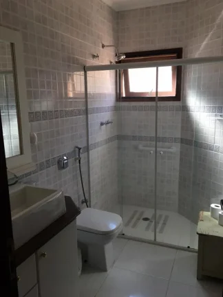 Imagem Casa no Res. Alpha 11 - 408m²