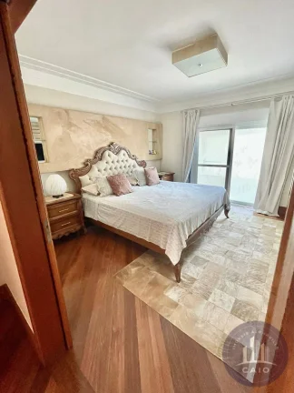 Imagem Mansão com 5 suítes à venda, 720 m² por R$ 8.494.000 - Alphaville