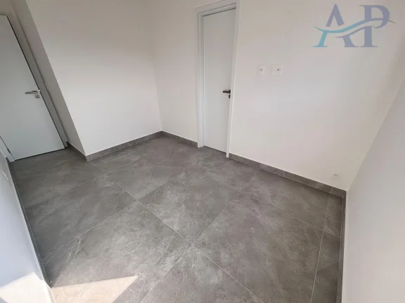 Imagem Apartamento com 3 Dormitórios em Praia Grande de Frente para o Jardim Mathilde