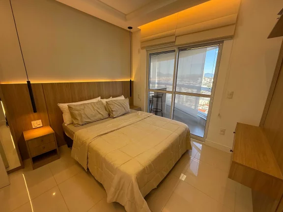 Imagem Apartamento 3 suítes e 3 vagas de garagem no Centro de Balneário Camboriú/SC
