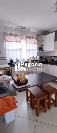 Imagem Sobrado à venda em Curitiba, Cajuru, com 3 quartos, 168,00m²