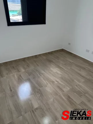 Imagem Casa à venda em São Paulo-SP, Jardim Popular: 3 quartos, 1 suíte, 2 salas, 3 banheiros, 2 vagas, 120m². Venha conhecer!