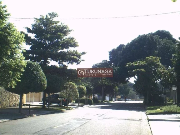 Imagem SOBRADO !!! LOCAL NOBRE !! RUA ARBORIZADA !!NA VILA GALVÃO GUARULHOS,OTIMA OPORTUNIDADE.