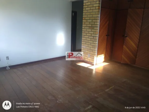 Imagem Casa no Itaigara com 4 4 sendo 2 suites