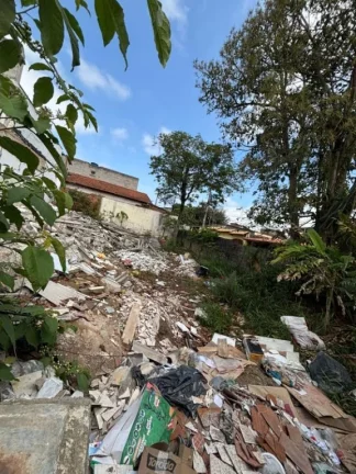 Imagem Terreno à venda, 221 m² por R$ 125.000,00 - Jardim Míriam - Suzano/SP