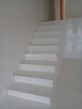 Imagem Casa à Venda