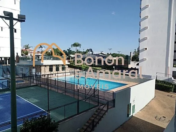 Imagem Apartamento à venda em Campinas próximo à Lagoa do Taquaral.
Possui 3 quartos sendo 1 suíte, var...