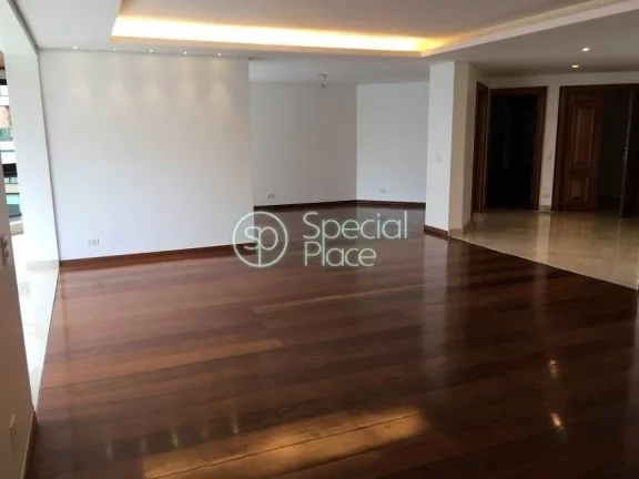 Imagem Apartamento no bairro Moema com 287m² área privativa/útil, 3 dormitório(s), 3 suíte(s), 4 vaga(...
