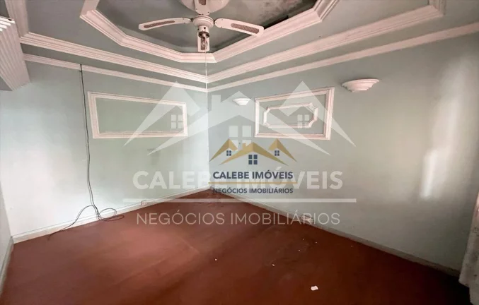 Imagem Sobrado com 4 dormitórios à venda, 280 m² por R$ 1.200.000,00 - Centro - Tatuí/SP