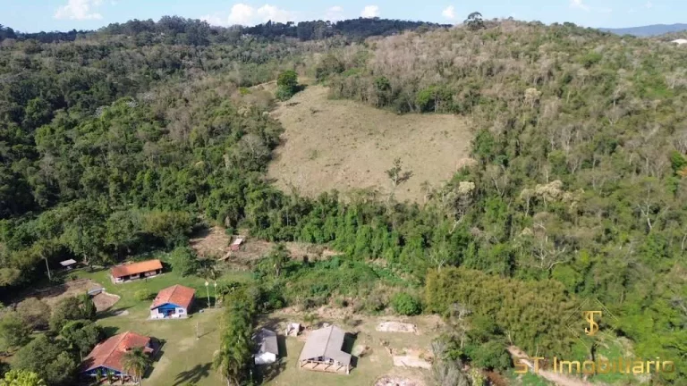 Imagem Sítio com Escritura à Venda em Atibaia/SP - 64.000m² por R$2.2 Mi
