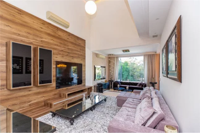Imagem CASA RESIDENCIAL em São Paulo - SP, City América