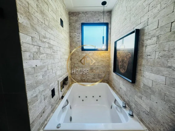 Imagem Cobertura Duplex 4 dormitórios ( 2 suítes), 230m2, Colinas.
