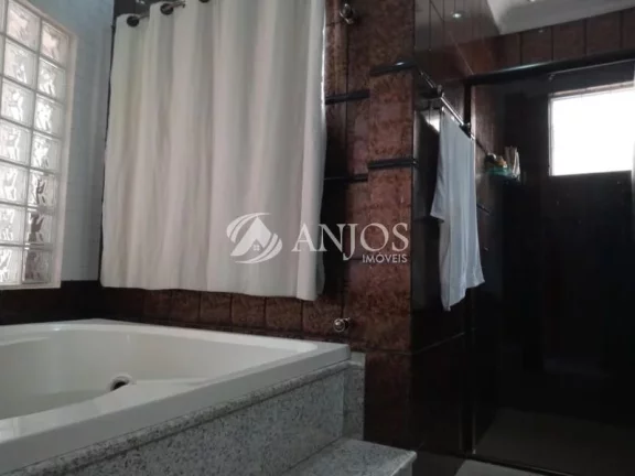 Imagem CASA Á VENDA, ACEITA FINANCIAMENTO, NO JARDIM MARINGA EM SINOP - MT.