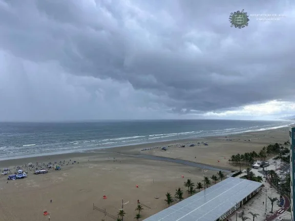 Oportunidade Única: Cobertura Duplex Exclusiva com Vista Mar no Coração do Jardim Guilhermina, Praia Grande!