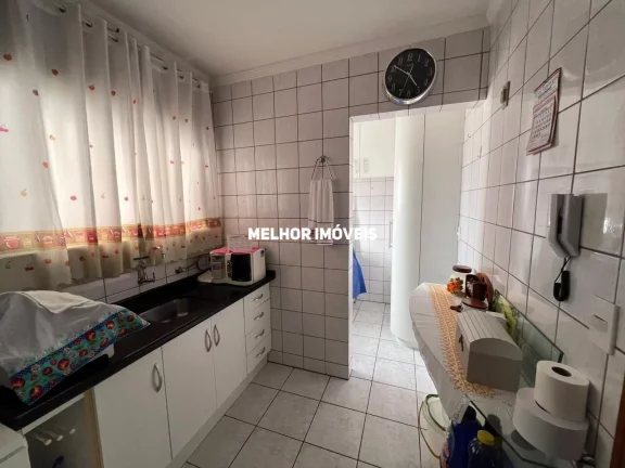 Imagem Apartamento a venda no Ed Ana Capri no Centro de Balneário Camboriú