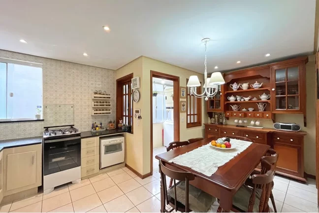 Imagem Apartamento à venda em Porto Alegre, Menino Deus, com 3 quartos, 97m2
