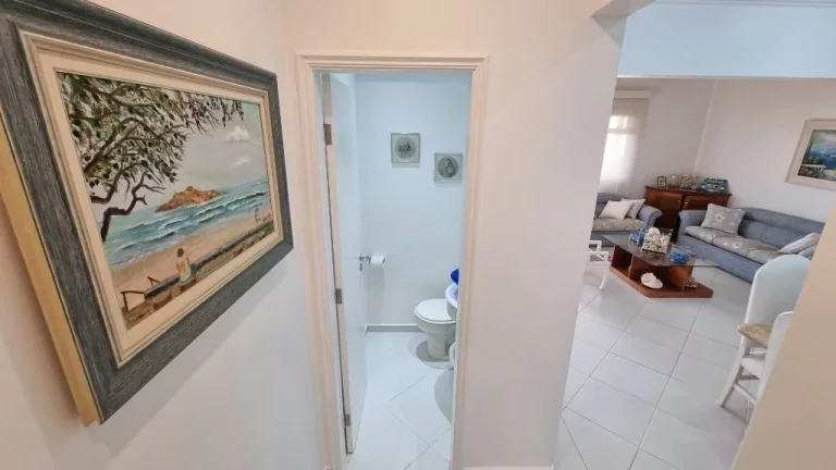 Imagem PITANGUEIRAS- COBERTURA PENTHOUSA COM MARAVILHOSA VISTA , LAZER E 02 VAGAS .