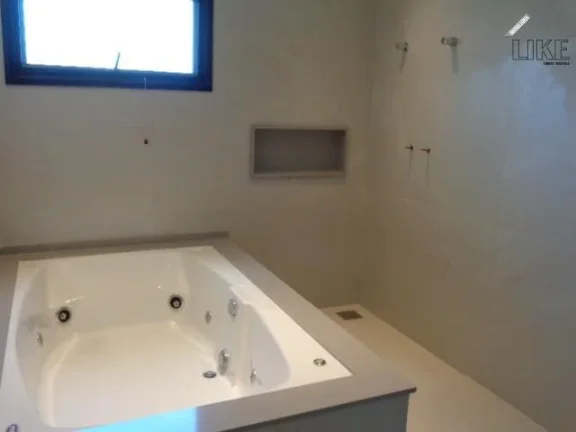 Imagem Alphaville 2 " Alto Padrão 4 Suítes com Piscina "