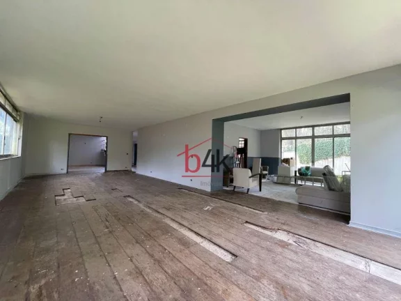 Imagem Casa à venda na Cidade Jardim.