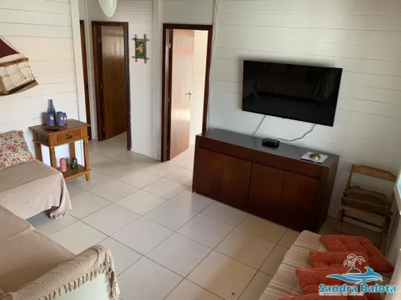 Imagem Bela casa a 250 metros da praia
