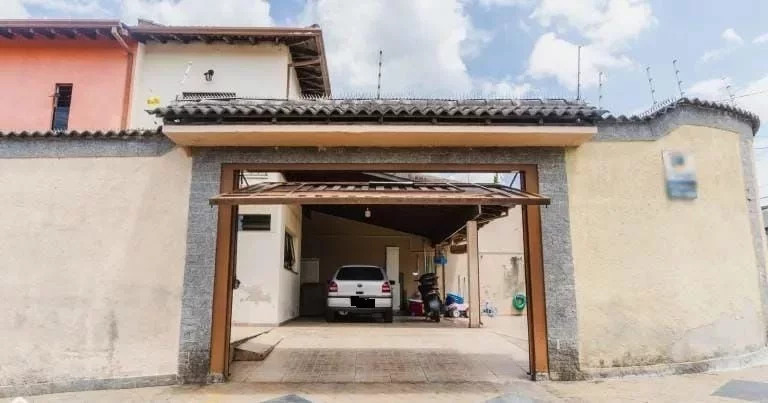Imagem Sobrado com 3 dormitórios à venda, 159 m² por R$ 649.000,00 - Vila Nova Cintra - Mogi das Cruzes/SP