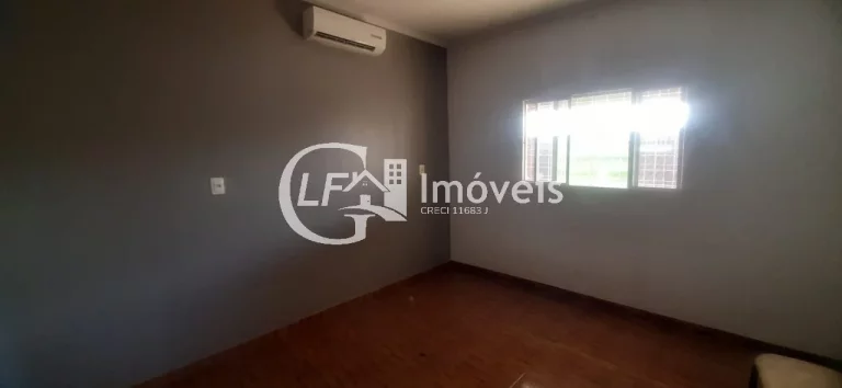Imagem Imperdível oportunidade: Casa à venda em Campo Grande-MS, bairro Oliveira 3, 3 quartos, 1 suíte, 1 sala, 1 banheiro, 1 vaga, 150m².