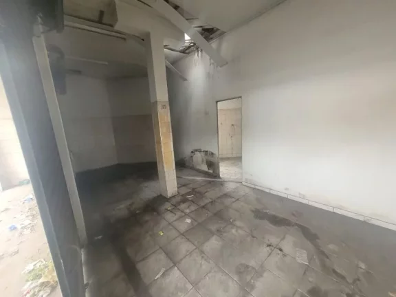 Imagem Salão para alugar, 111 m² por R$ 2.400,00/mês - Vila Ercília - Itaquaquecetuba/SP