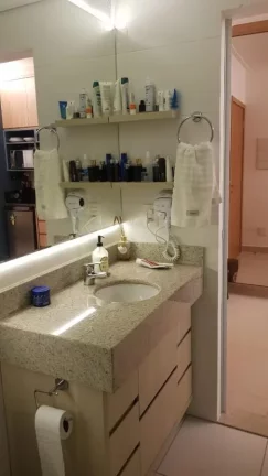 Imagem Imperdível! Apartamento à venda no Bosque dos Juritis, Ribeirão Preto-SP. 1 quarto, 1 sala, 1 banheiro, 1 vaga de garagem. 44m². Venha conferir! - Quer Imóvel Negócios Imobiliários.