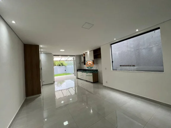 Imagem Casa com 3 dormitórios à venda, 129 m² por R$ 780.000,00 - Portal do Sol - Lagoa Santa/MG