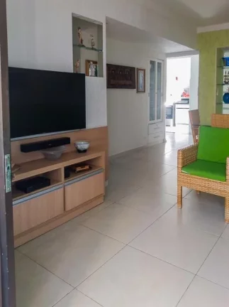 Imagem PITANGUEIRAS- CALÇADÃO , APARTAMENTO TOTALMENTE REFORMADO E DECORADO , GARAGEM NO PRÉDIO.