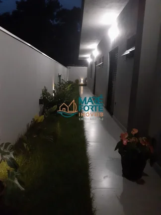Imagem CASA NOVA TODA DECORADA EM CONDOMINIO FECHADO.