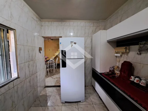 Imagem Casa Triplex de Vila em Bento Ribeiro