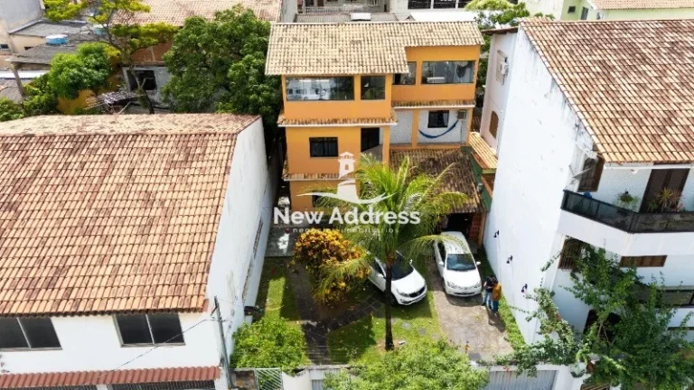 Imagem Casa triplex de 250m² à venda em Novo México - Vila Velha