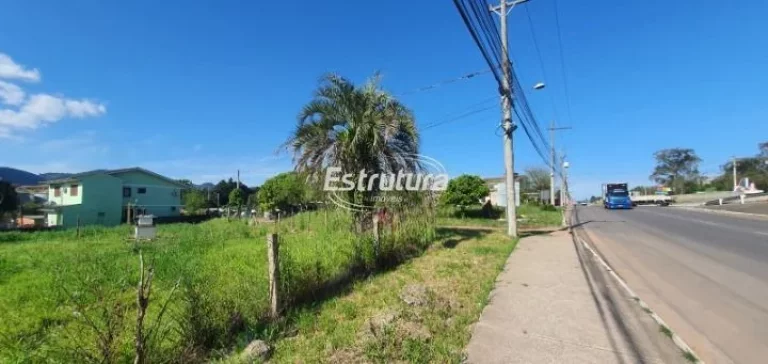 Terreno de esquina na Faixa velha de Camobi