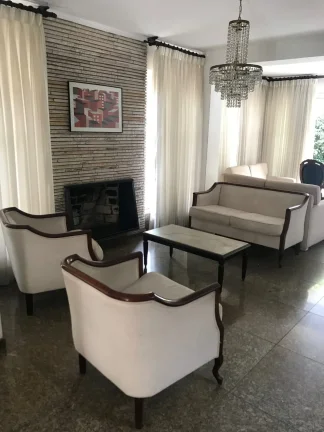 Imagem Casa Sobrado Jardim Paulista - 271M², 3 Dorms, 1Suíte, 2 Vagas, Armários em todos os cômodos.