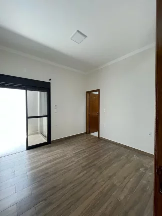 Imagem VENDE-SE BELISSIMA CASA NO PIRATININGA 1
