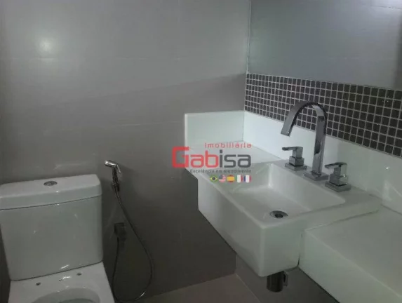Imagem Casa com 4 dormitórios à venda, 110 m² por R$ 2.000.000,00 - Village de Búzios - Armação dos Búzios/RJ
