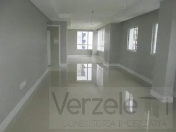 Imagem Apartamento Quadra Mar para Venda em Balneário Camboriú / SC no bairro Centro