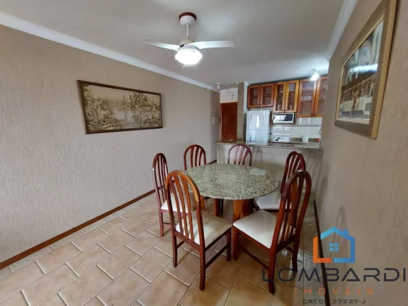 Imagem Ótimo apartamento com ampla planta e a poucos metros da praia !