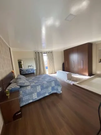 Imagem Sobrado com 3 dormitórios à venda, 207 m² por R$ 585.000,00 - Jardim do Castelo - Ferraz de Vasconcelos/SP