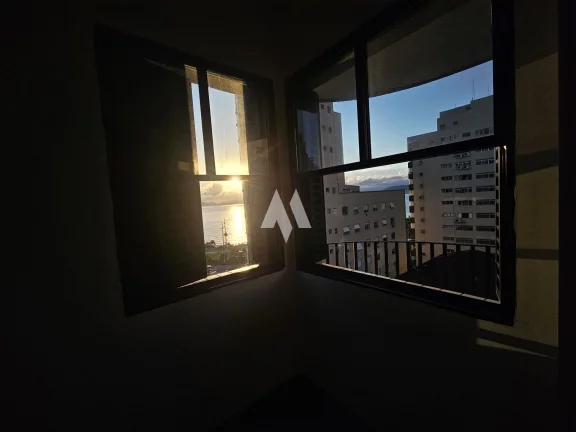 Imagem Apartamento com vista ao mar e 01 dormitório