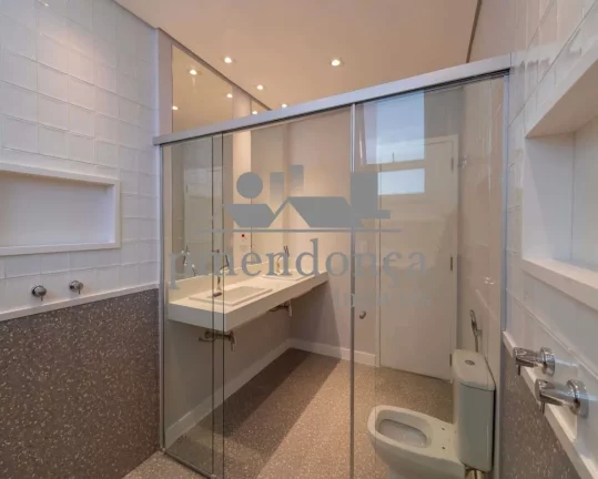 Imagem Apartamento com 236,74m2 à venda Av Angélica, Higienópolis, com 3 quartos e 1 vaga, reformado.