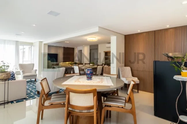 Imagem Imperdível oportunidade: Apartamento de alto padrão com 3 suítes e 3 vagas na Vila Nova Conceição, São Paulo-SP!