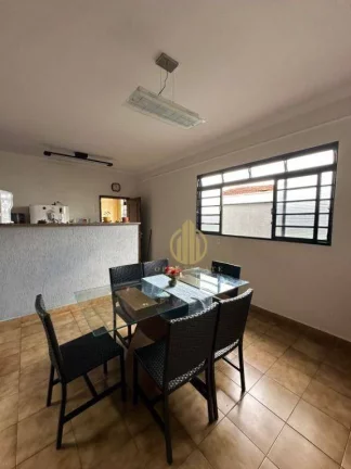Imagem Casa com 3 dormitórios à venda, 206 m² por R$ 750.000,00 - Jardim Paulistano - Ribeirão Preto/SP