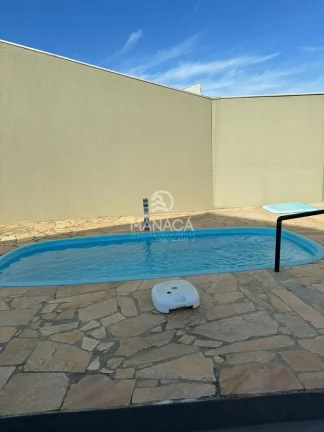 Imagem Casa com Piscina na Primeira Quadra, Barra Velha!