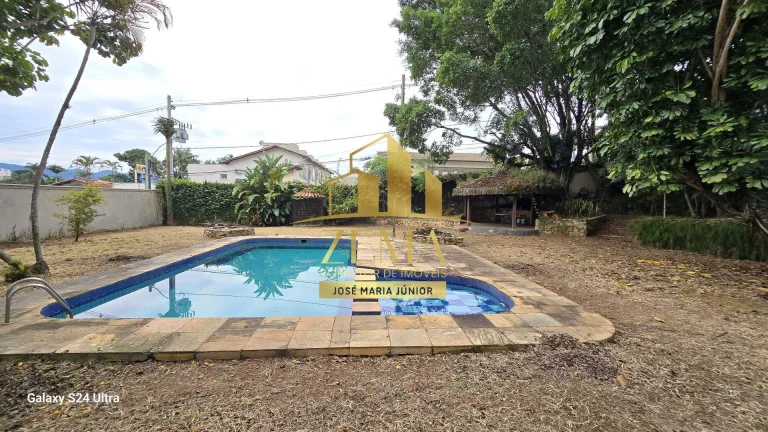 Imagem Casa com 400m2 de constr, terreno 1200m2, Esquina, Piscina, Vila Oliveira