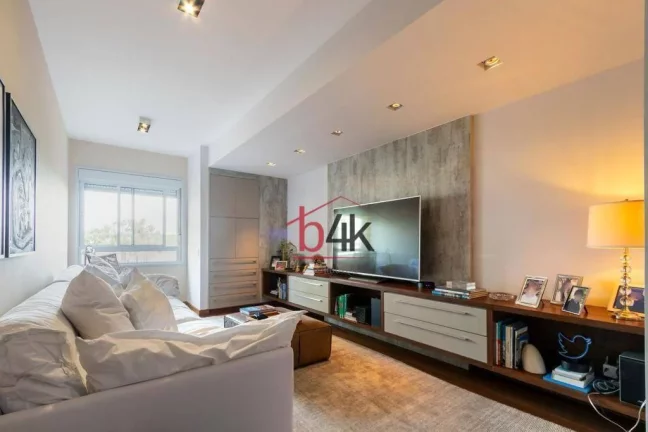Imagem Apartamento à venda no Double Campo Belo com 350m²