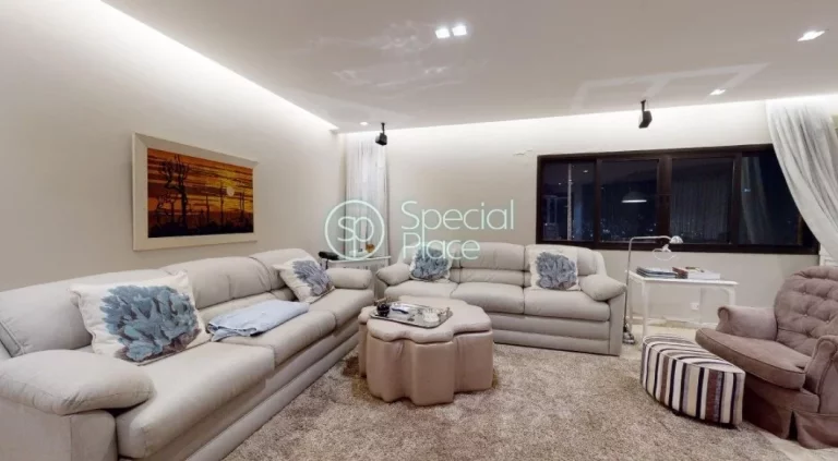 Imagem Linda cobertura duplex com 410m2. No primeiro piso, 2 belas suítes, escritório com banheiro, jardi...